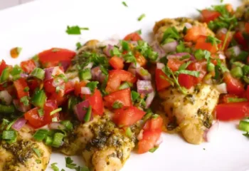 Grilled Chicken over sauteed kale, red potatoes, pico de gallo,SIDE of CILANTRO CREME