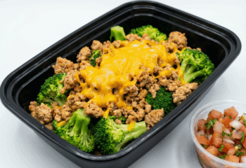 Broccoli, Ground Turkey & Cheddar Cheese, side of Pico de gallo