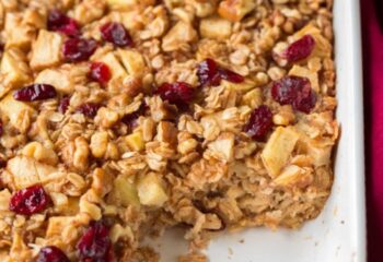Cinnamon Cranberry Oatmeal w/ granola
